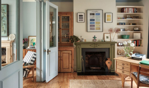 How can repeating a favourite colour in small ways tie a room together